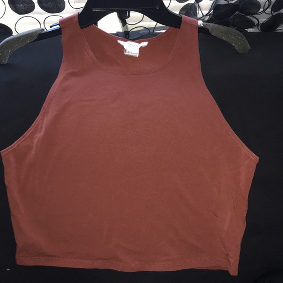 Rust Color Crop Top - Picture 2 of 2